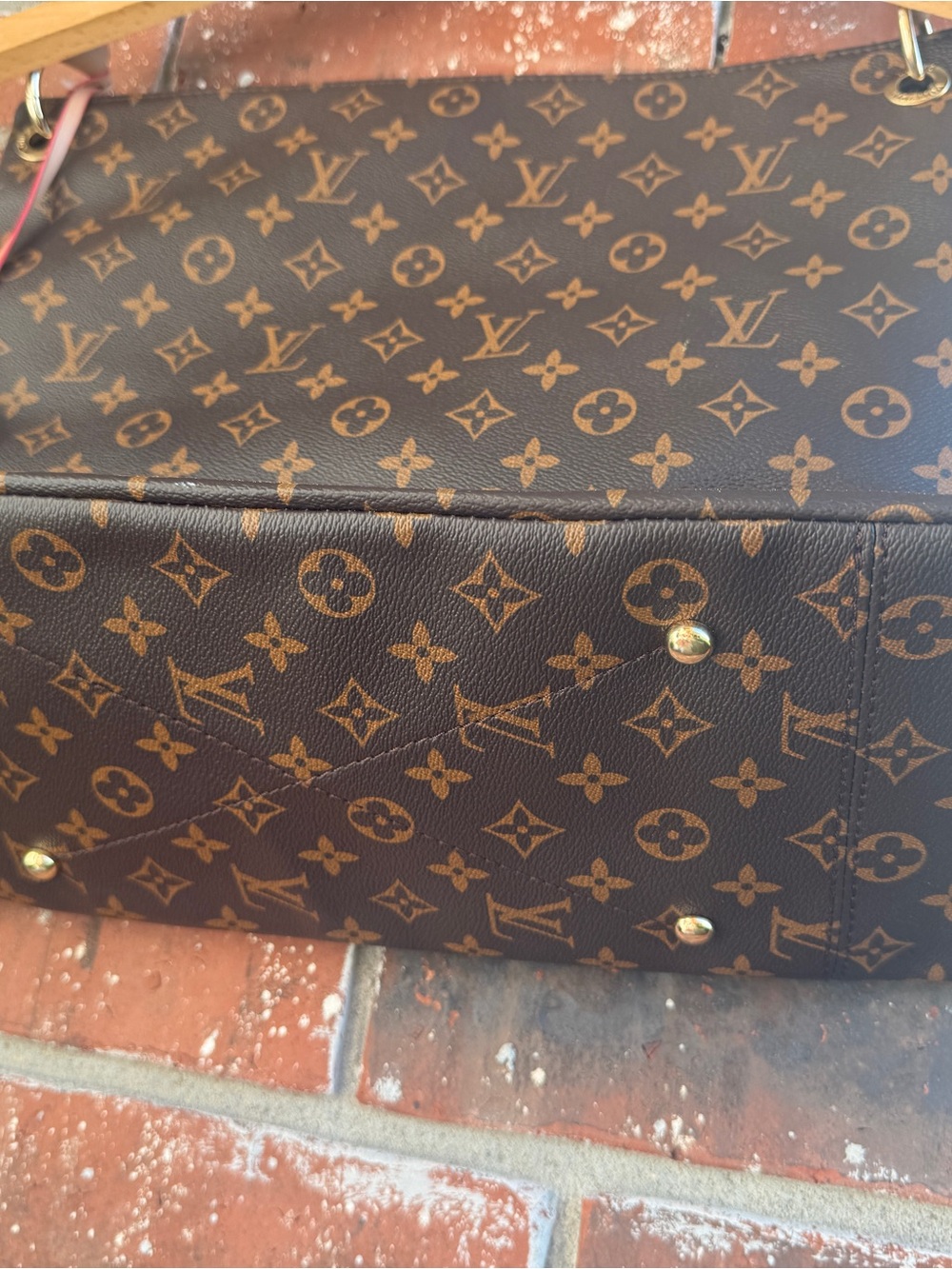 Designer Like Monogram Fashion Handbag - Picture 4 of 10